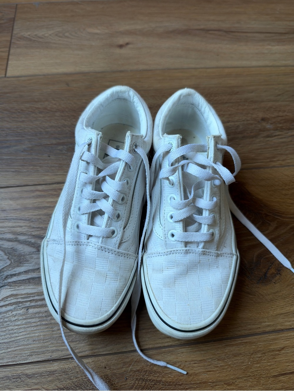 White Checkered Platform Van- Women’s